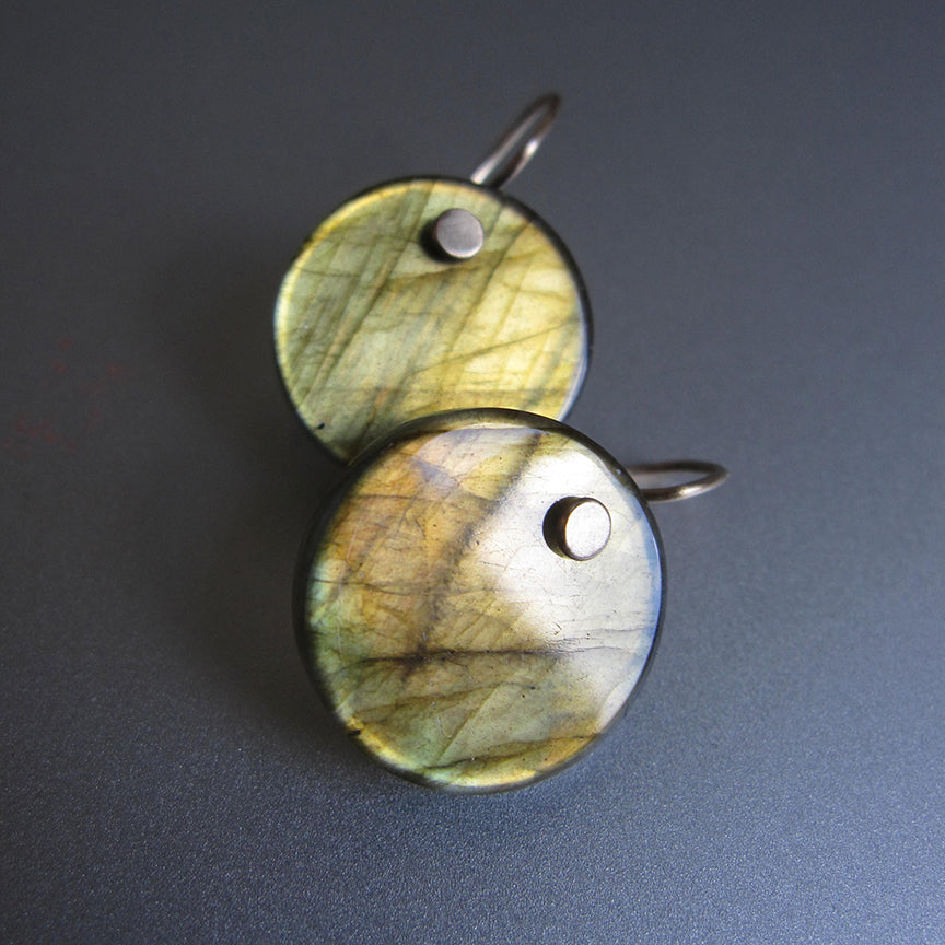 golden green labradorite discs solid 14k gold earrings