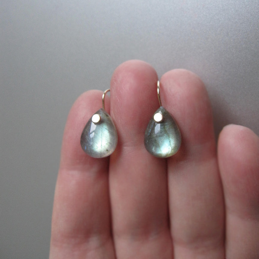 small smooth green labradorite drops solid 14k gold earrings