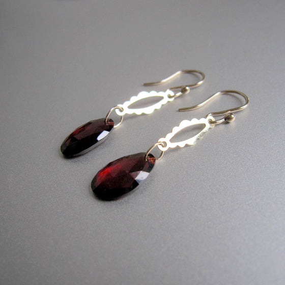 Scalloped Gold Links with Rose Cut Garnets Solid 14k Gold Earrings