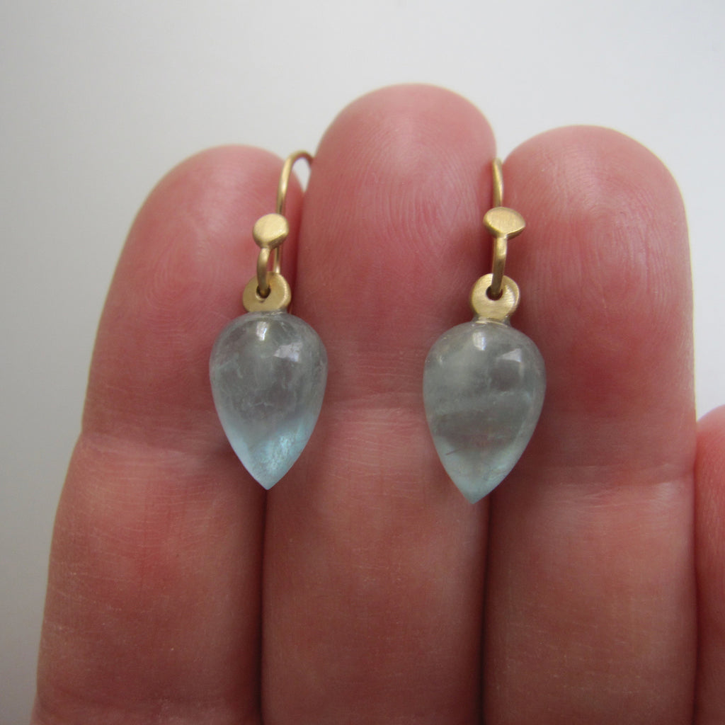 small aquamarine pointed drops solid 18k gold earrings2
