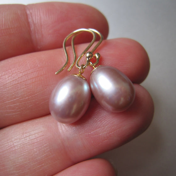 Dusky Pink Pearl and Solid 14k Gold Drop Earrings 