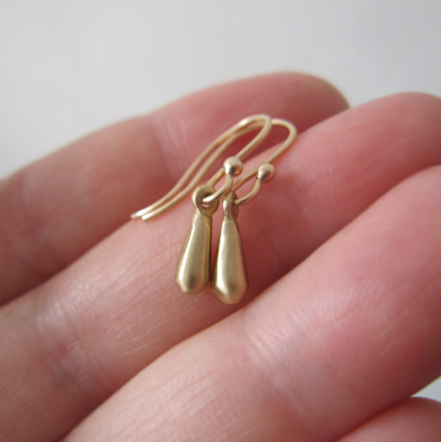 elongated gold drop earrings solid 14k gold earrings6
