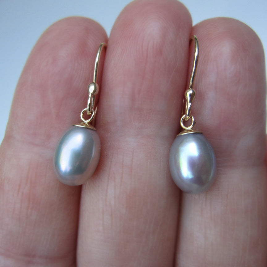 light gray freshwater pearl drops solid 14k gold earrings2