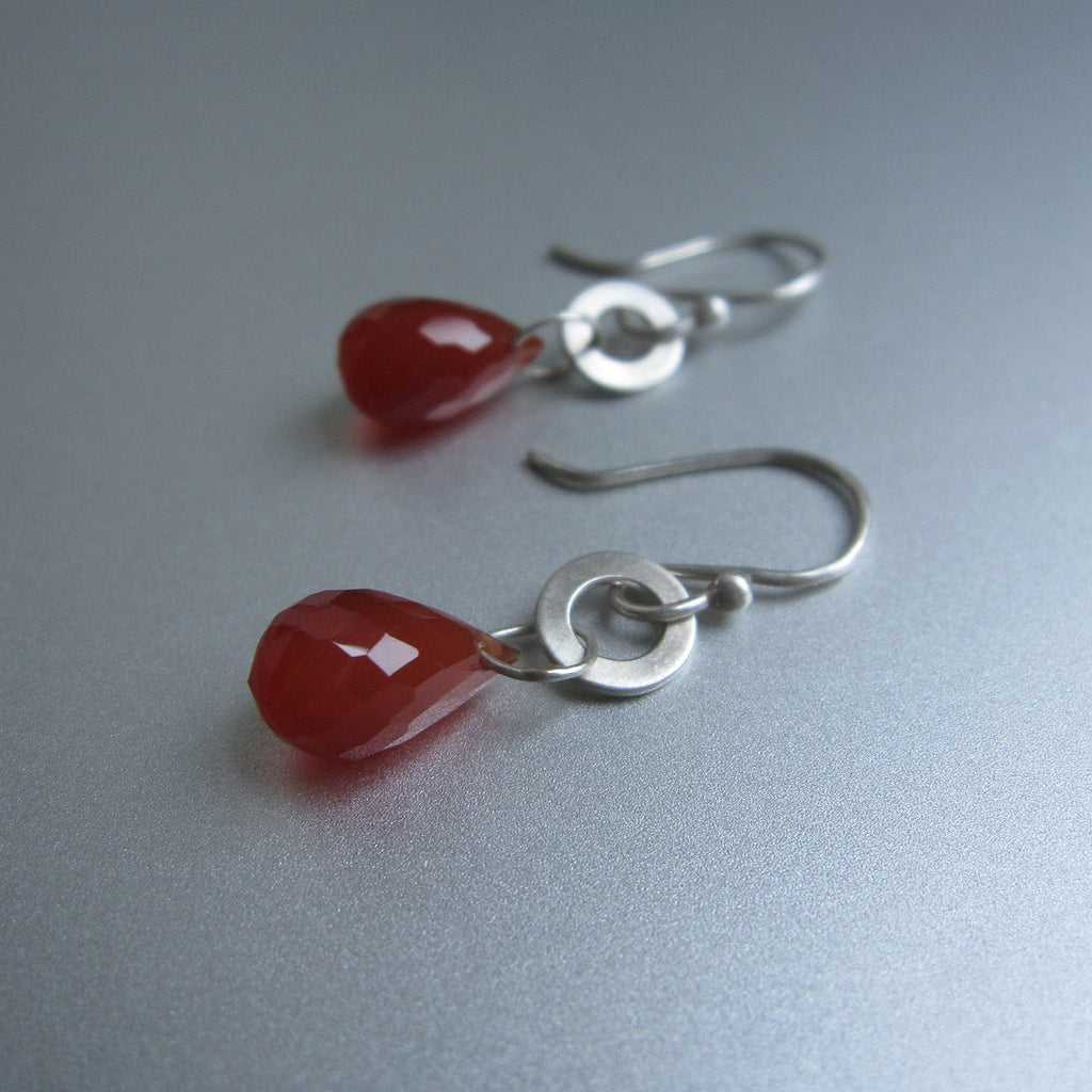 faceted carnelian drops hammered link sterling silver earrings4