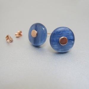 blue kyanite button solid 14k rose gold stud earrings2