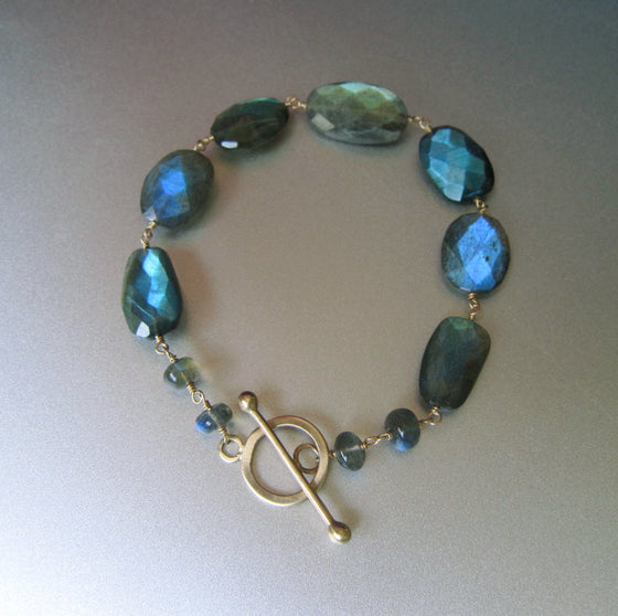blue green labradorite solid 14k gold toggle bracelet