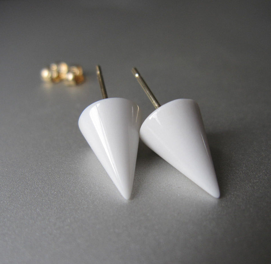 White Agate Spike Solid 14k Gold Post Earrings
