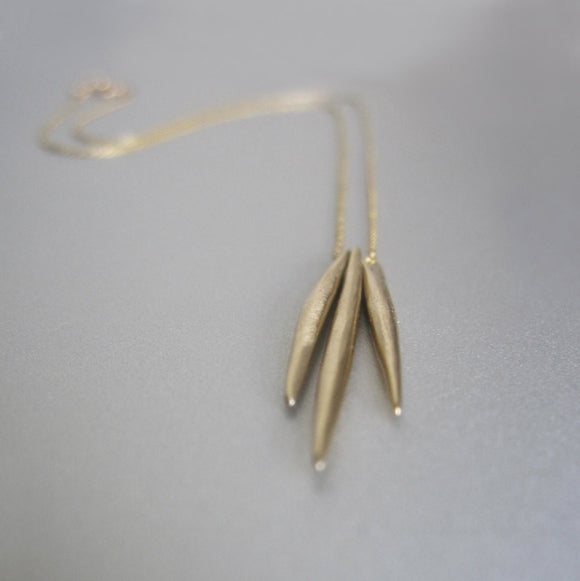 Solid 14k Gold Three Spike Necklace